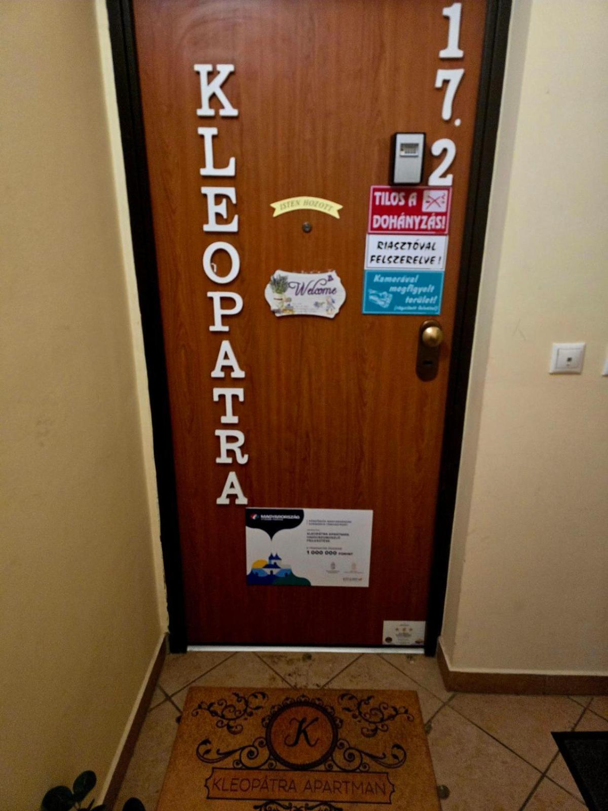 Kleopatra Apartman Hajdúszoboszló Eksteriør bilde